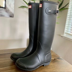 Hunter Rain Boots Black